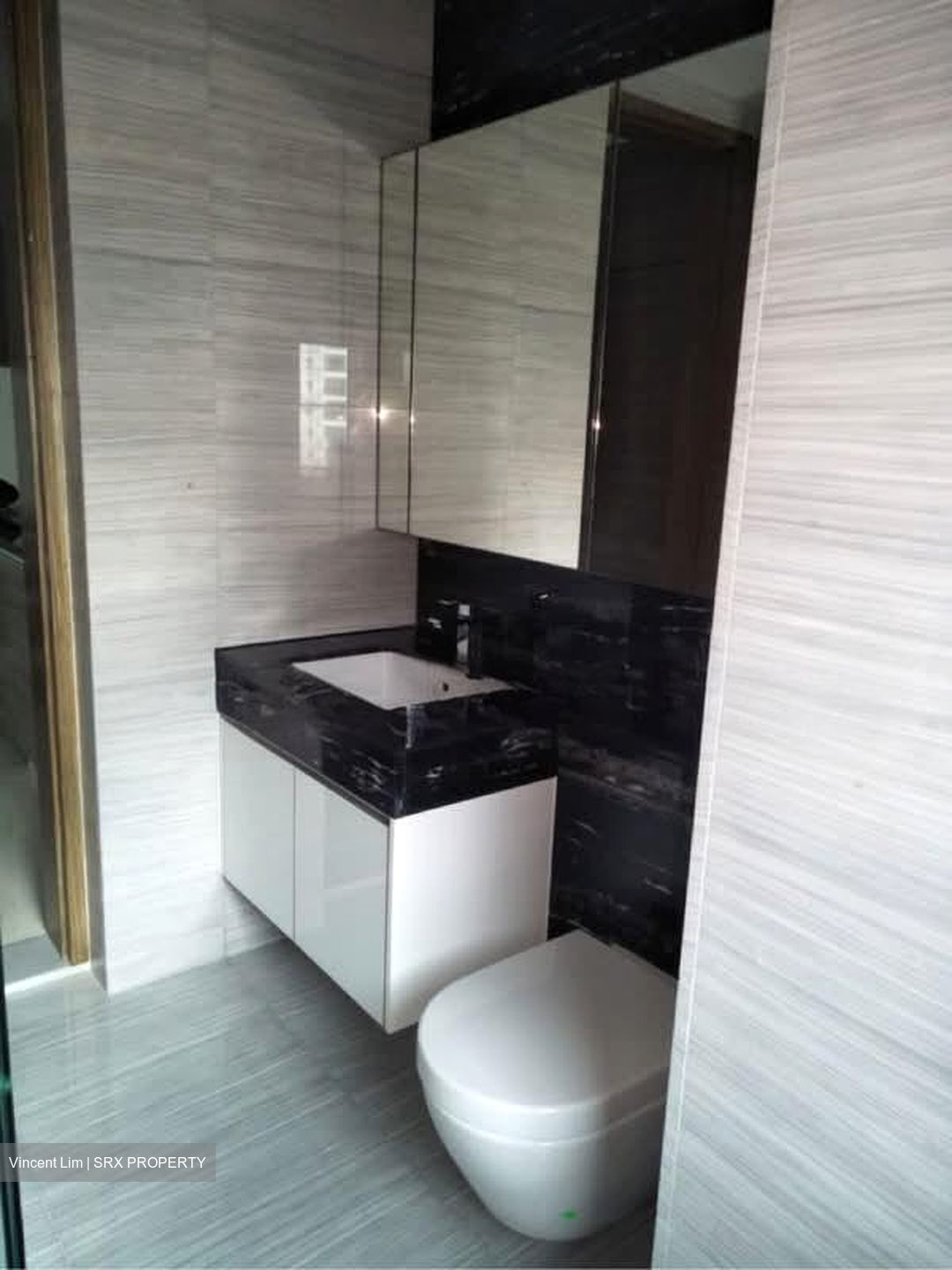 8 Saint Thomas (D9), Condominium #587751961